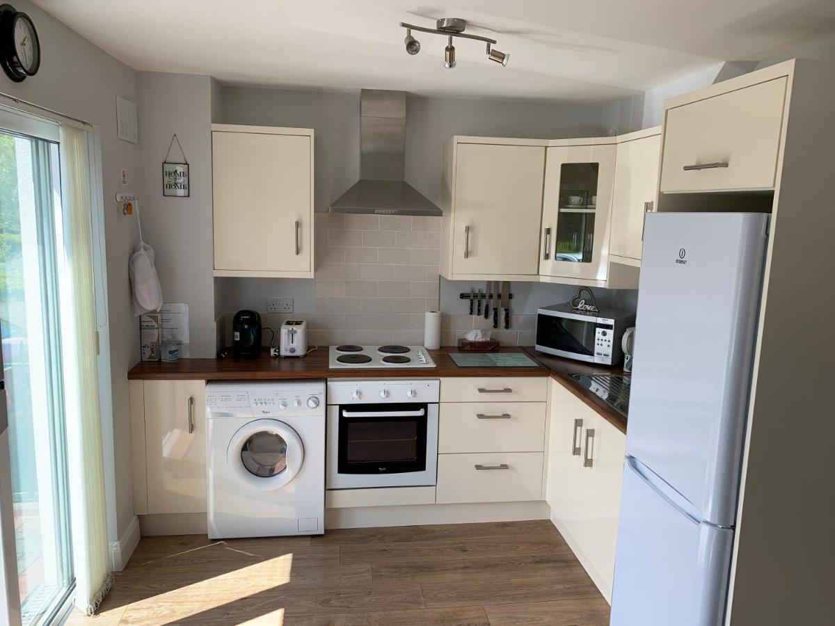 Two Bedroom Town House Beside The River Barrow Carlow Dış mekan fotoğraf