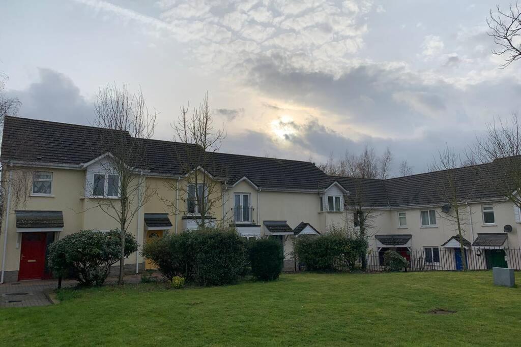 Two Bedroom Town House Beside The River Barrow Carlow Dış mekan fotoğraf